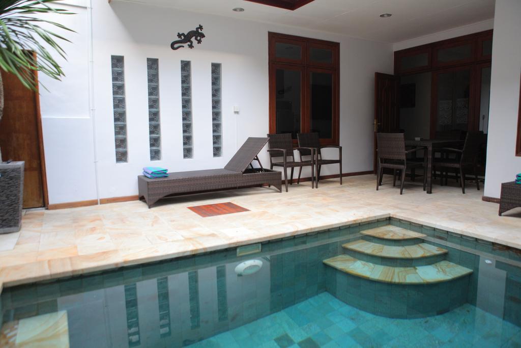 Bali Holiday Villas Kuta Kuta Lombok Værelse billede